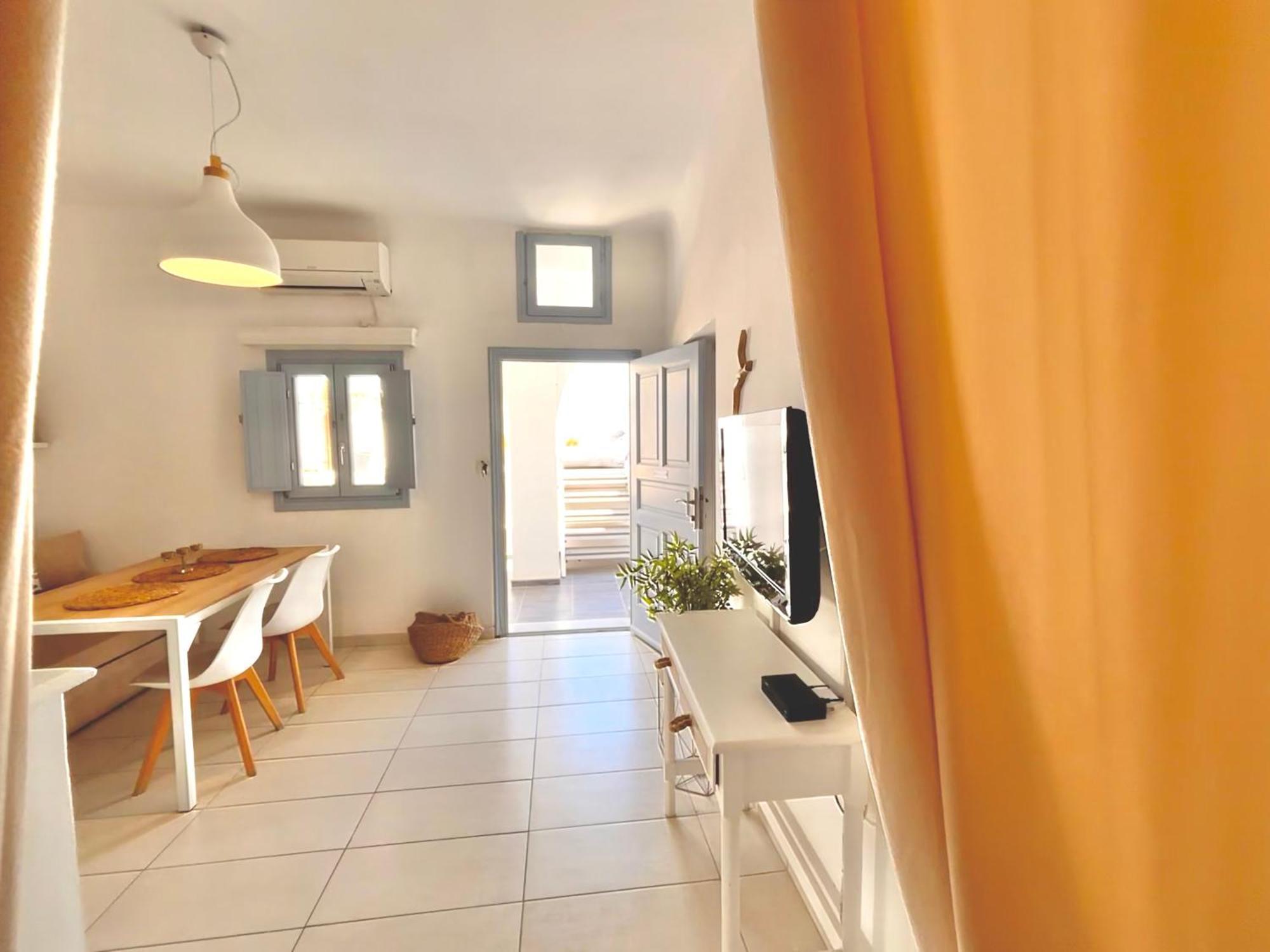 Elkaza Apartman Fíra Kültér fotó
