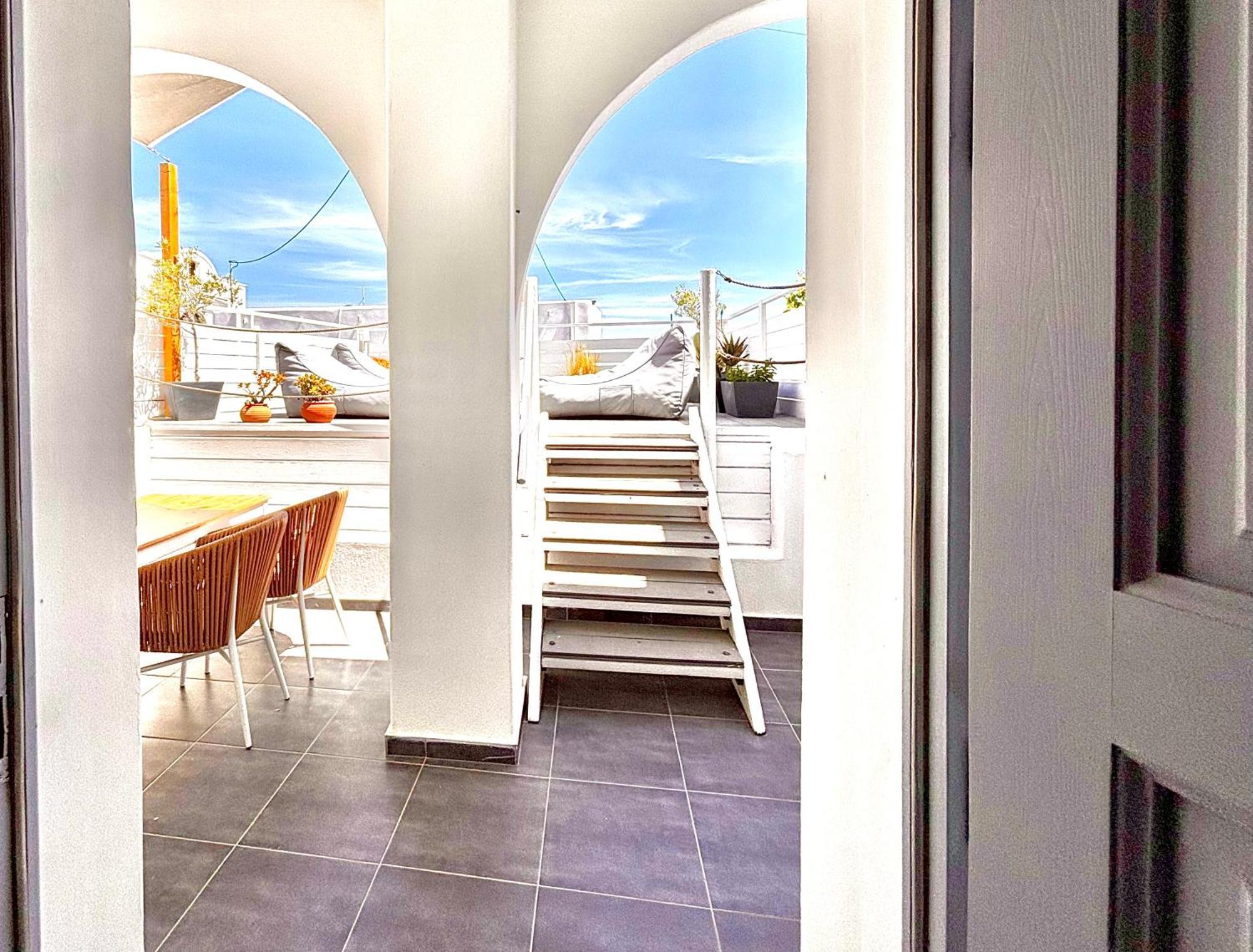 Elkaza Apartman Fíra Kültér fotó