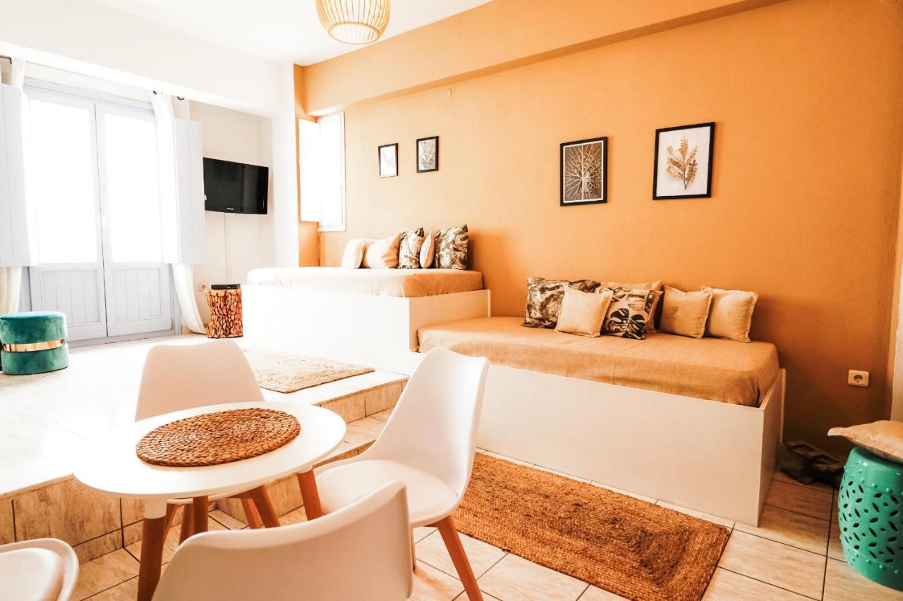 Elkaza Apartman Fíra Kültér fotó